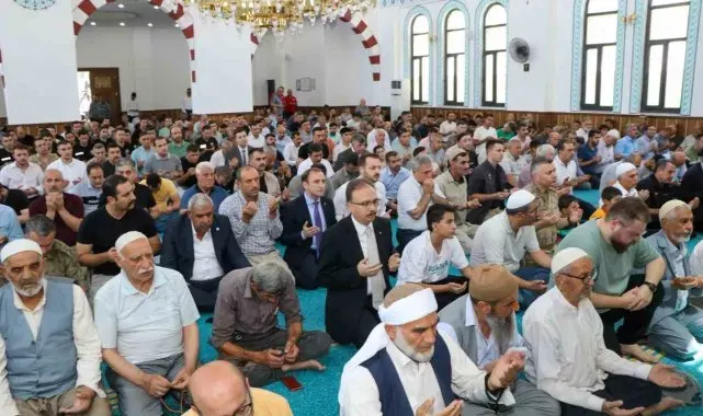 Siirt'te 15 Temmuz Şehitleri için Mevlid-i Şerif ve hatim duası okundu