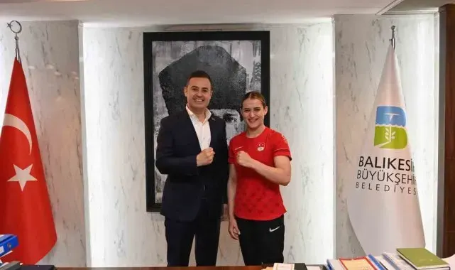Balıkesir Büyükşehir'den milli sporculara büyük ödül