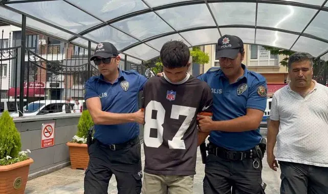 Eskişehir'de 2 kişiyi bıçakla yaralayan şahıs tutuklandı