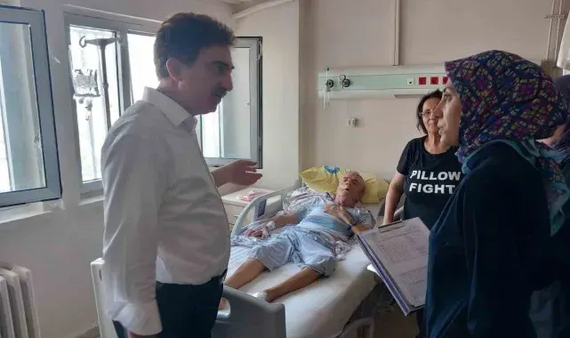 Selahattin Eyyubi Devlet Hastanesi Başhekimi Anlı, hastalarla görüştü