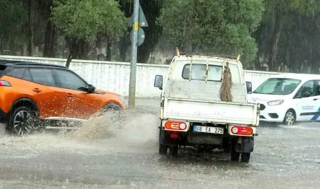 Meteoroloji'den Muğla için kuvvetli yağış uyarısı