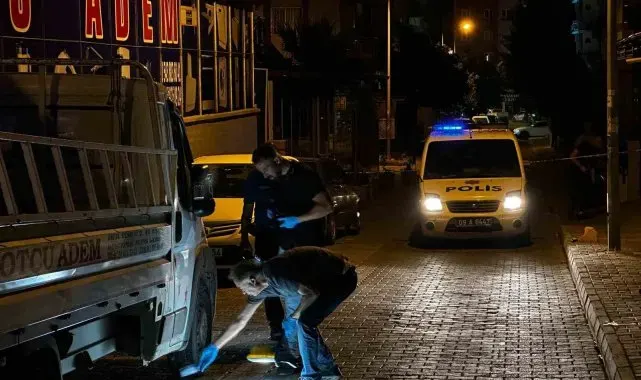 Kuşadası'nda gecenin sessizliğini silah sesleri bozdu, eski koca dehşet saçtı