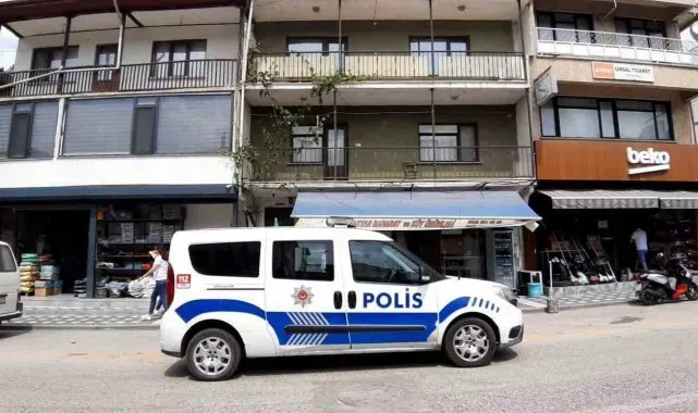 72 yaşındaki adam evinde ölü bulundu