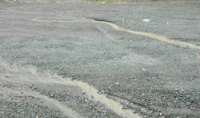 Posof'ta sağanak yağış ve dolu etkili oluyor