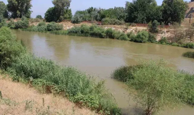 Baraj kapakları açıldı Çine Çayı su taşımaya başladı