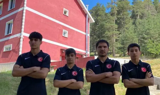 Afyonkarahisarlı sporcular U-17 Avrupa Güreş Şampiyonası'nda Türkiye'yi temsil edecek