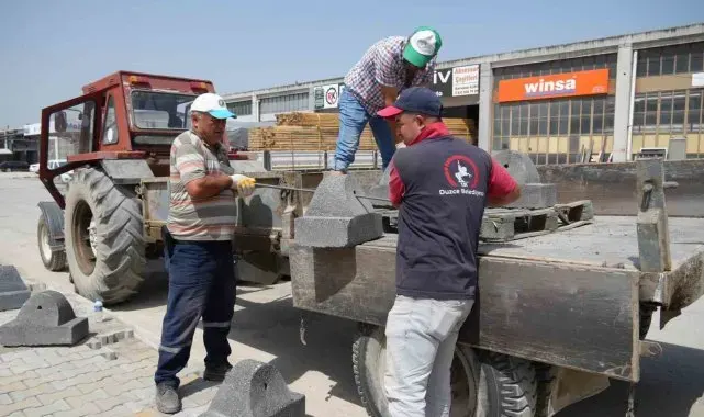 Sanayi sitesine kaldırımlar yapıldı
