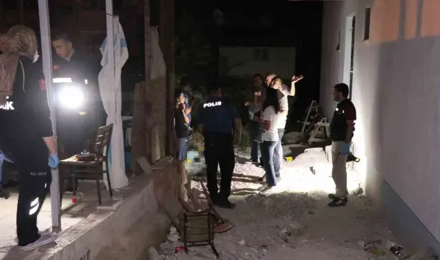 Eski eşi ve birlikte yaşadığı kişiyi pompalı tüfekle öldürdü
