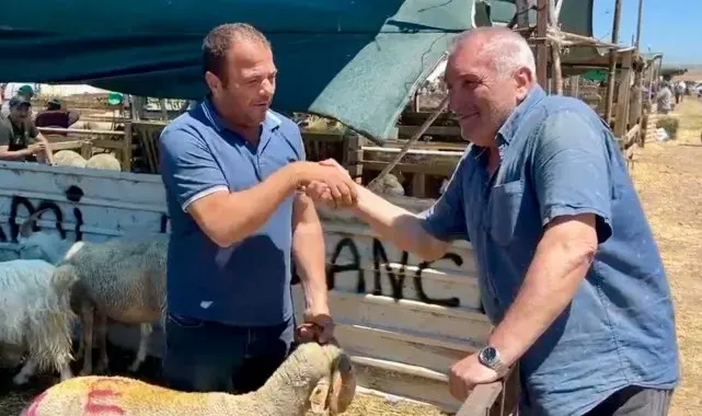 Bandırma Kurban Pazarı'nda bayram arefesi hareketliliği