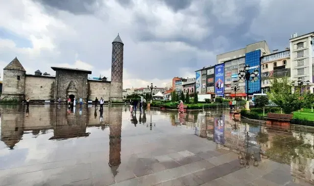 Erzurum'da bayramın ilk iki günü yağışlı geçecek