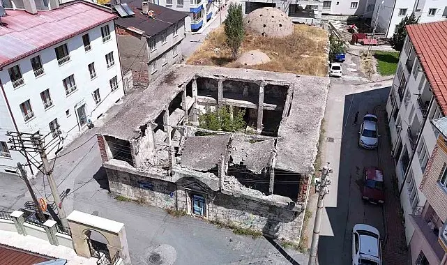 Asırlık tarihi hamam kültür turizmine kazandırılmayı bekliyor
