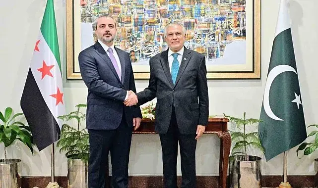 Suriye Dışişleri Bakanı Şeybani, Pakistan Başbakanı Şerif ile bir araya geldi