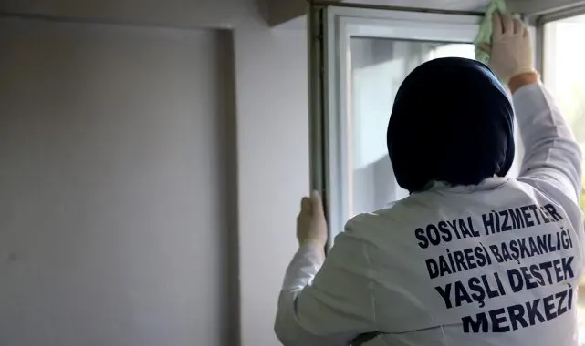 YADEM bayram öncesi yaşlıların yüzünde tebessüm oldu