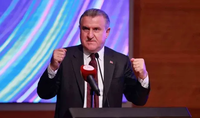 Bakan Bak'tan Ampute Futbol Milli Takımı için tebrik mesajı