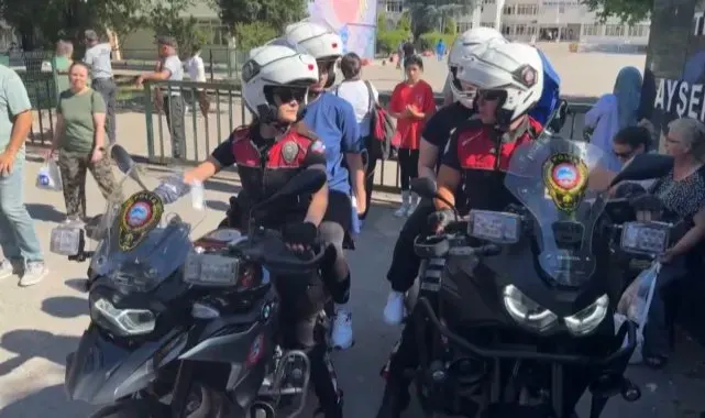 Sınava dakikalar kala öğrencilerin imdadına yunus timleri yetişti