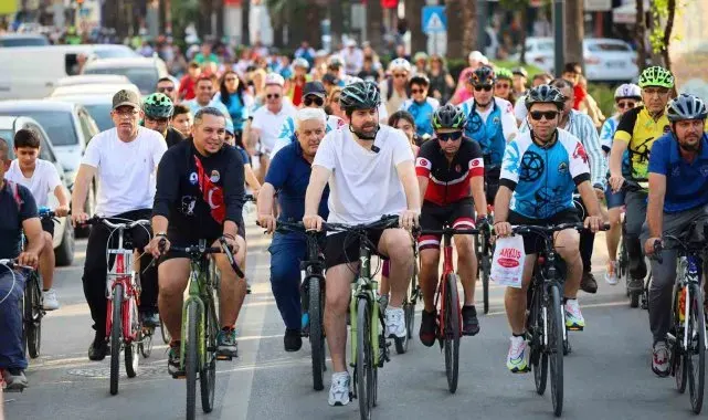 Tarsus'ta 'temiz bir çevre için' pedal çevirdiler