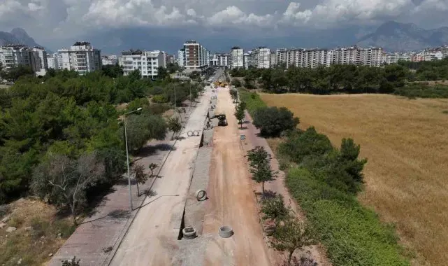 Konyaaltı, Kepez ve Muratpaşa'ya 100 milyon TL'yi aşan yatırım