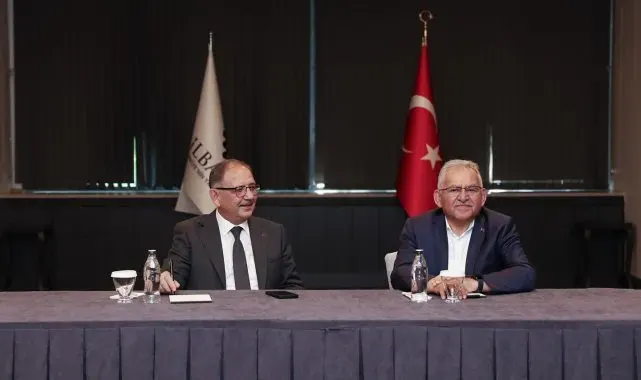Başkan Büyükkılıç, Bakan Özhaseki ile çalışmaları değerlendirdi