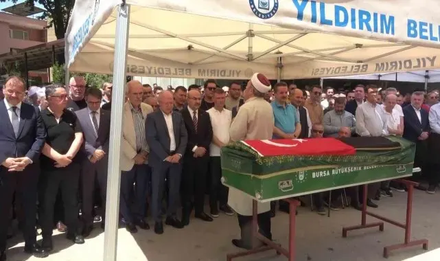 Pakyürek son yolculuğuna uğurlandı