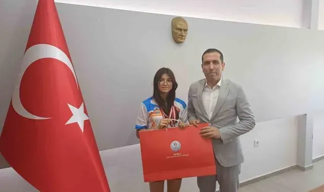 Kaymakam Aktaş özel sporcuları ağırladı