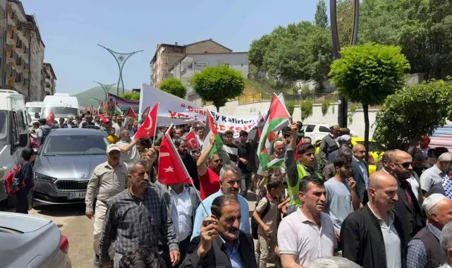 Şemdinli'de İsrail'in soykırımı kınandı