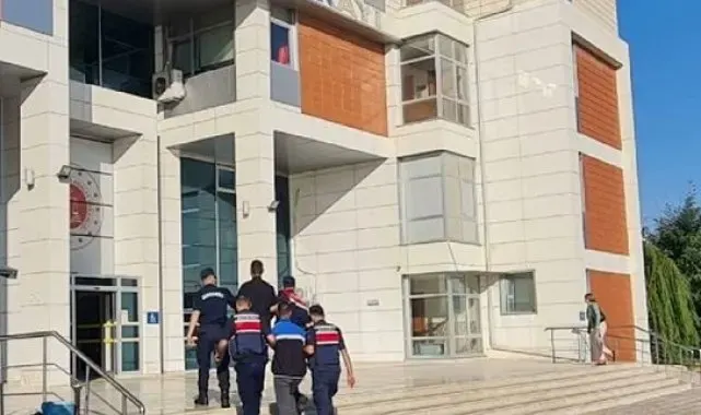 20 ayrı hırsızlık olayına karışan 27 şüpheli şahıs suçüstü yakalandı