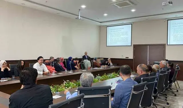 Elazığ'da valilik personellerine etik ve etik ilkeleri eğitimi verildi