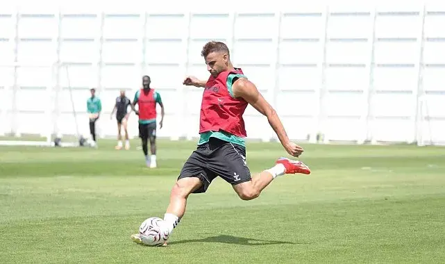Konyaspor, Fenerbahçe maçı hazırlıklarını sürdürdü