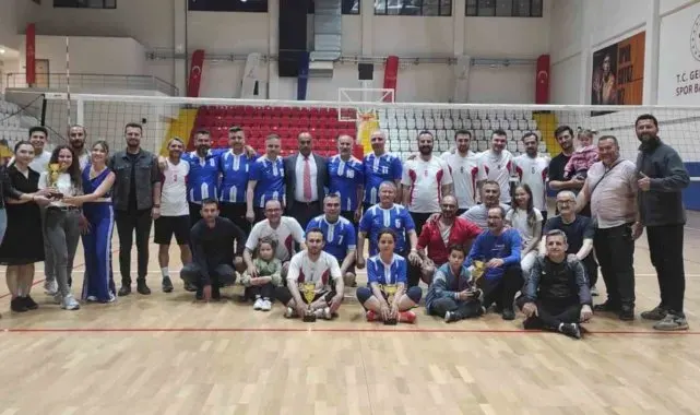 Tavşanlı'daki voleybol müsabakaları final maçı ile sona erdi