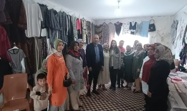 Elazığ'da kursiyerlerin ürettiği ürünler sergilendi