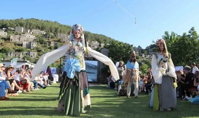 Fethiye'de geçmişin izleri günümüz modasıyla buluştu