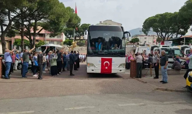Kuyucaklı hacılar dualarla uğurlandı
