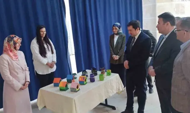 Devrekli öğrencilerden karma sergi