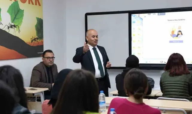 Tarım ve Orman İl Müdürü, SBTÜ öğrencileriyle buluştu