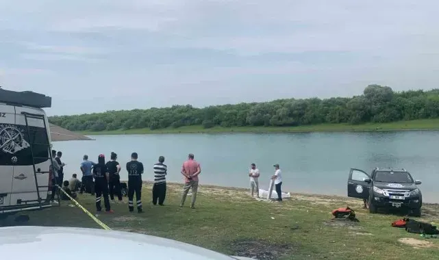 Seyhan Nehri'ne giren genç kayboldu