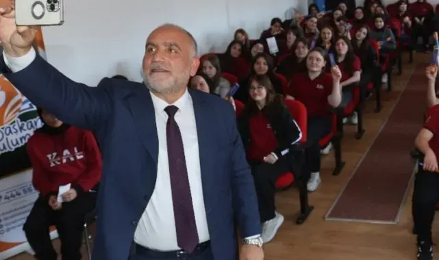 Başkan Sandıkçı: "Eğitim atağımızla vizyon projelere imza attık"