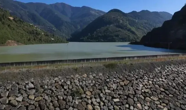 Atasu Barajı'nda yağan yağmurlarla doluluk oranı yüzde 100'e ulaştı