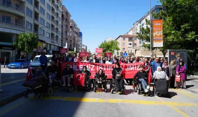 Niğde'de 'Aile istikbalimizdir' yürüyüşü gerçekleştirildi
