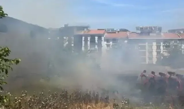Çiftçiler Günü'nde çiftçi malzemeleri yandı
