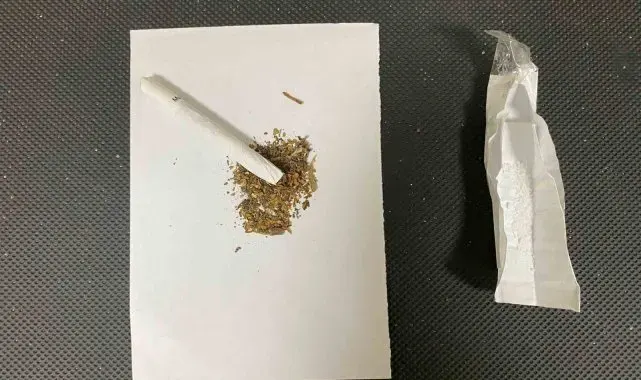 Uyuşturucu ile yakalanan şahsa işlem yapıldı