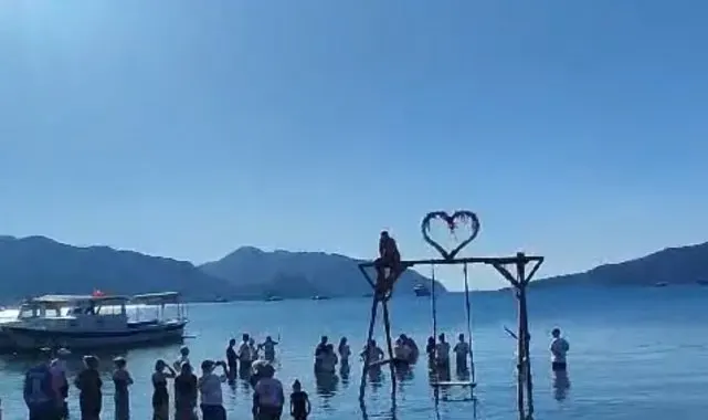 Denize dökülen küller "sağlık" tartışmasına sebep oldu