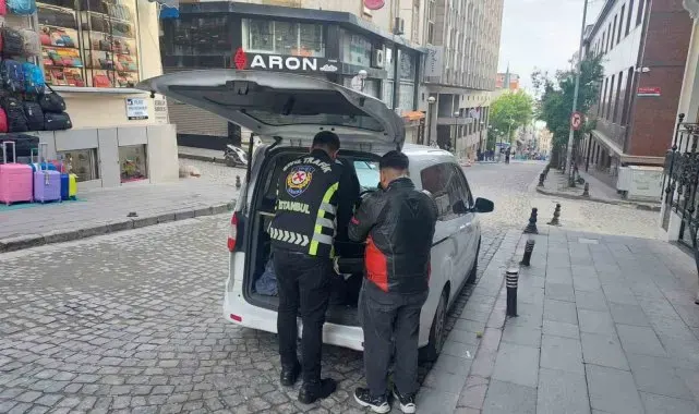 Avrasya Tüneli'nde tek tekerlek üzerinde gitti: O anlar kamerada