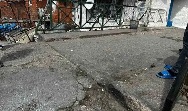 Akhisar'da bıçaklanan şahıs hayatını kaybetti
