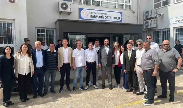 Cumhur ittifakı Marmaris Belediye Başkan Adayı Yazıcı, oyunu kullandı