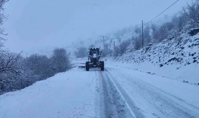Sivas'ın yüksek kesimleri beyaza büründü
