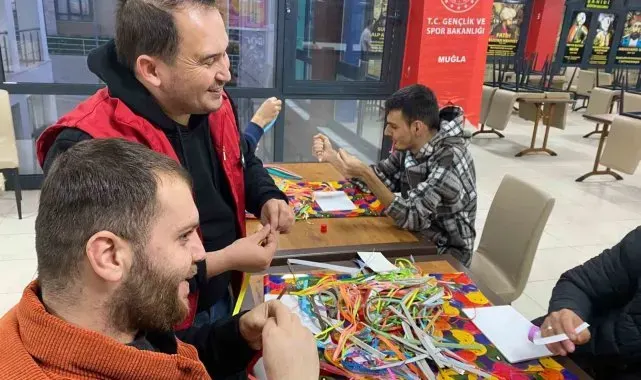 Muğla'da yurtlarda kültür sanatta çalışmalar yapıyor