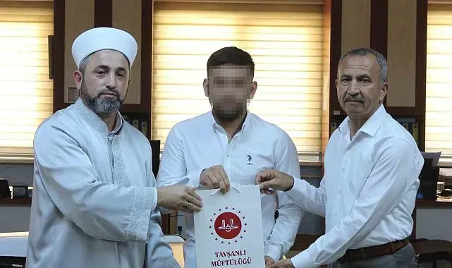 Cezaevinde Müslüman oldu