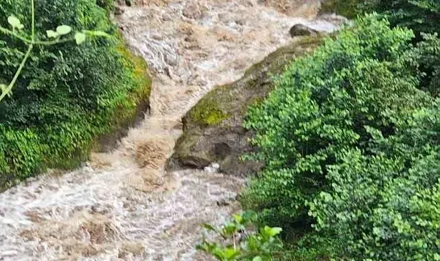 Giresun'da anne ile 2 kızı sel sularına kapıldı