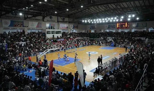 Turgutlu Belediyespor'da reklam alanları satışa sunuldu