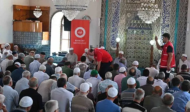 Sel felaketinde hayatını kaybedenler dualarla anıldı